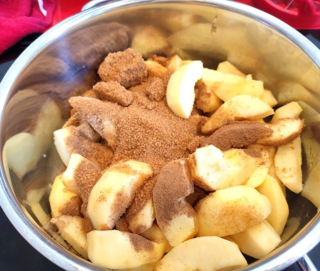 Manzana y Canela