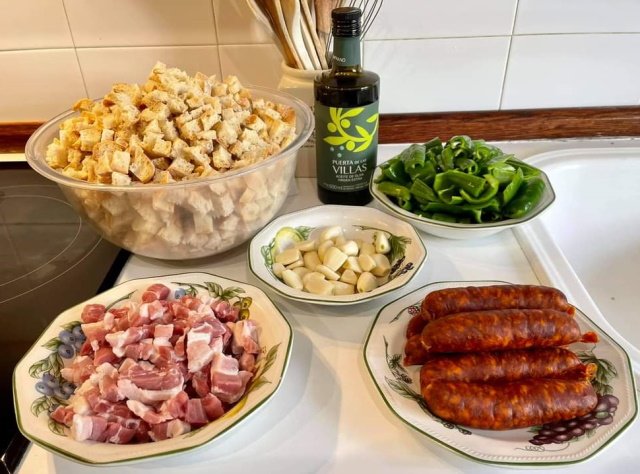 Migas Andaluzas