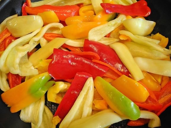 Verduras para hacer Burritos de Pollo y Queso