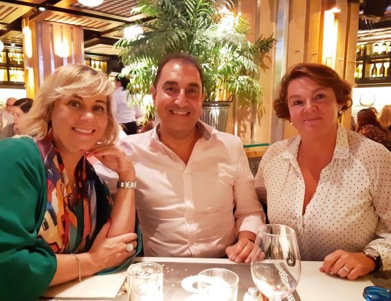 Dedicatoria de la receta de fresas en frac