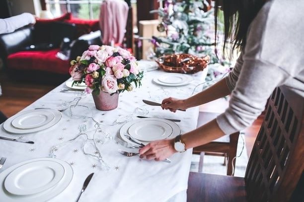Preparativos de la Cena de Nochebuena