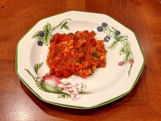 Bacalao Desmigado con Pimientos
