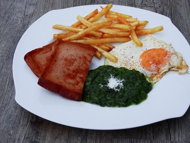 HUEVOS PATATAS