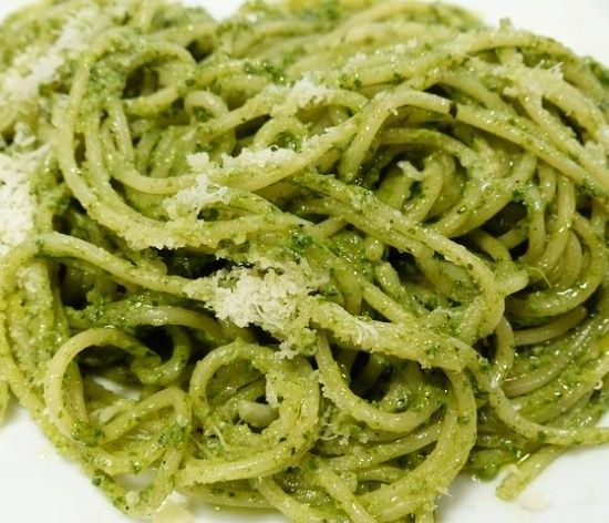 Espaguetis Pesto