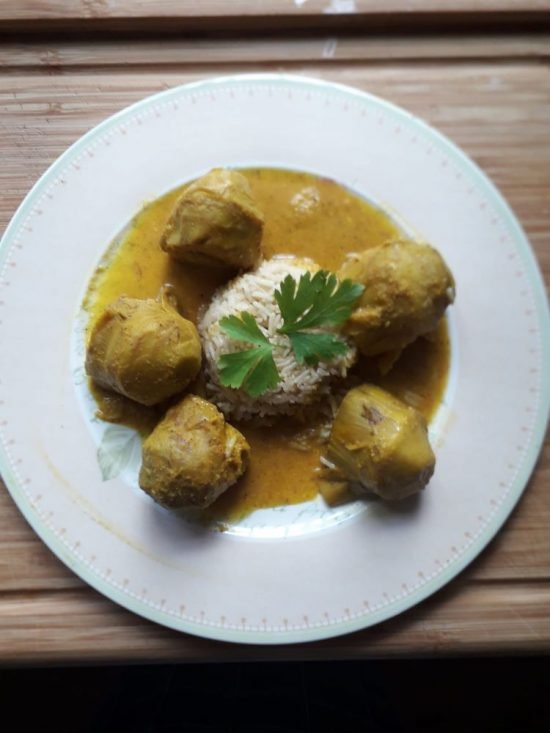 Alcachofas con Salsa Ajopollo