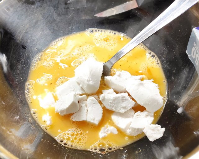 Huevos Queso