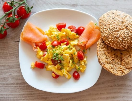 Huevos Revueltos de Salmón