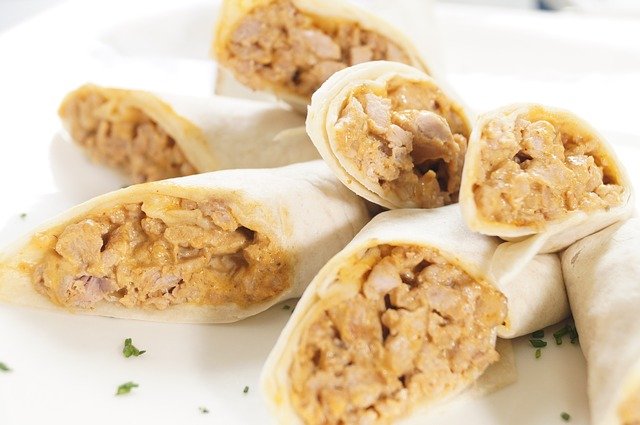 Burritos de Pollo y Queso