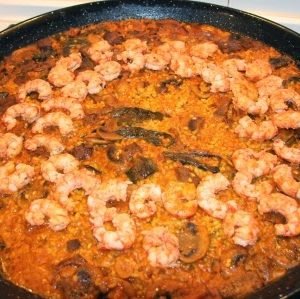 Paella Gambones Setas