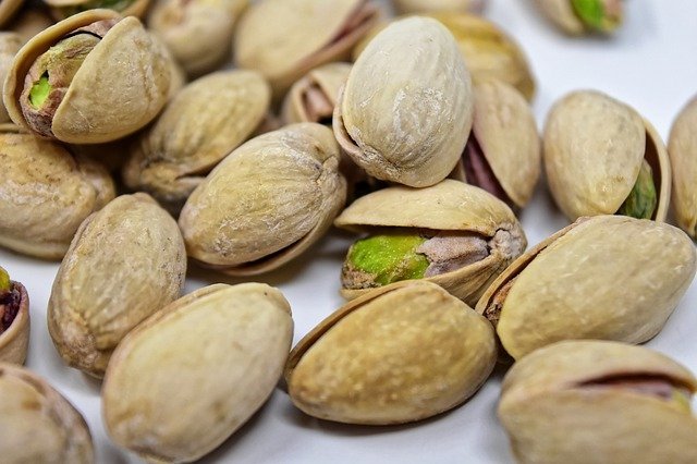 Pistachos para hacer Helado Cremoso de Pistacho