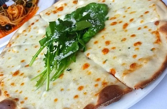 Pizza Blanca Queso