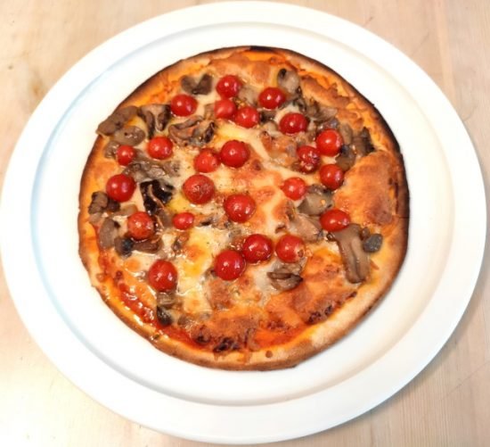 Pizza Setas y Tomates