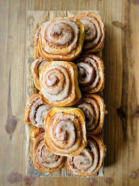 Rollitos de Canela (Cinnamon Buns)
