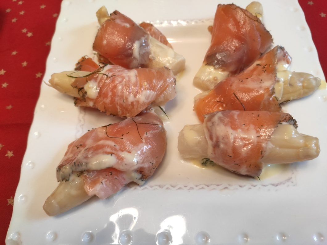 Espárragos con Salmón