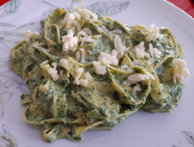 Tagliatelle con Espinacas
