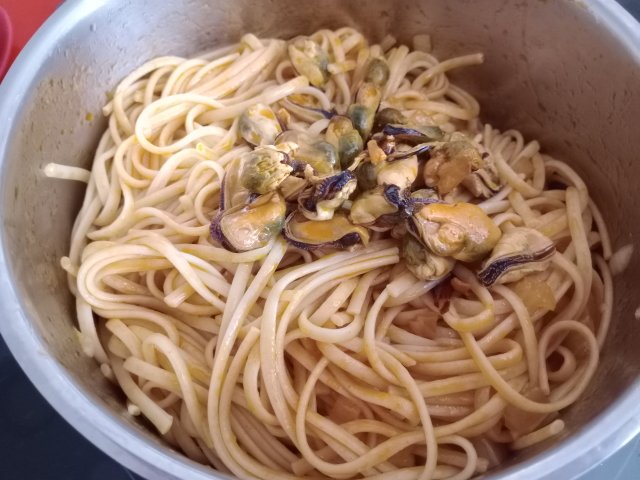 tallarines-mejillones-2_1280 tallarines con Mejillones