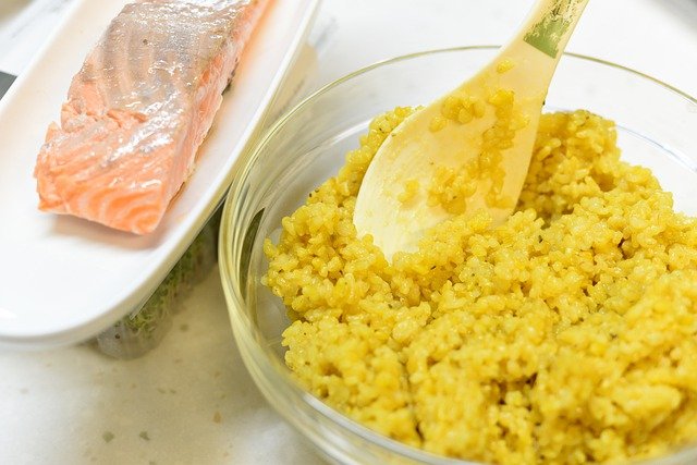 Salmón con Arroz al Curry