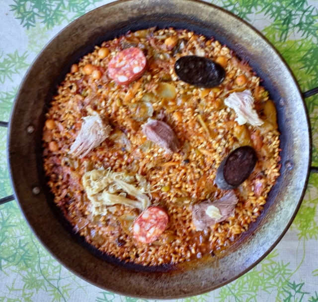 Paella de Cocido