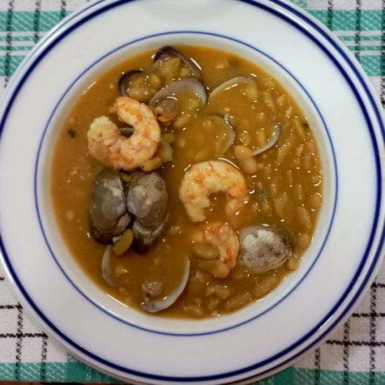 Verdinas con Almejas y Gambas