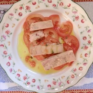 Ensalada de Tomate con Bonito