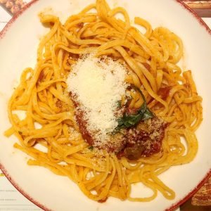 Linguini a la Putanesca