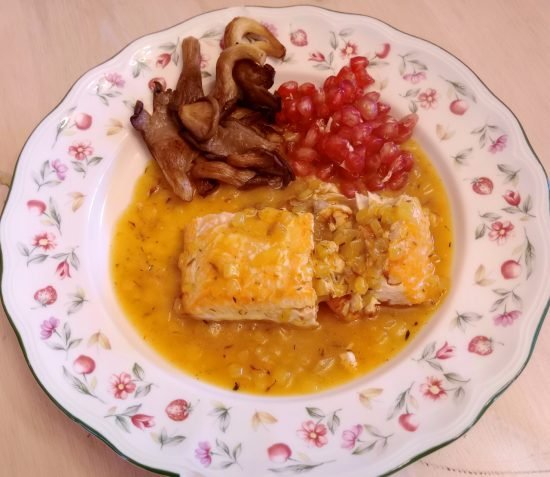 Salmón en Salsa de Azafrán
