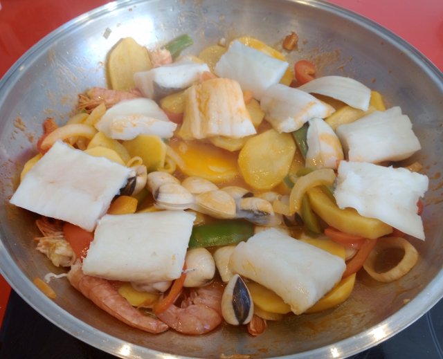 Cataplana de Bacalao