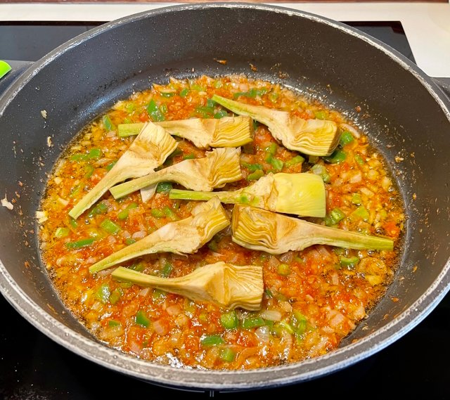 tomate-alcachofas-1_640 Sofrito de Tomate y Alcachofas