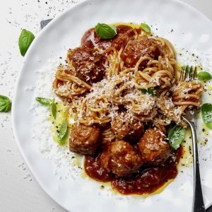 Espaguetis con Albóndiga