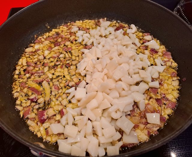 Sofrito con Calamares