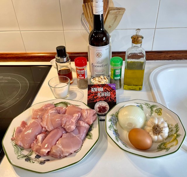 Pollo en Pepitoria