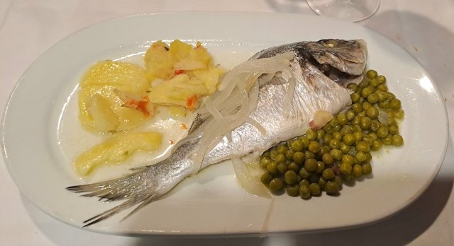 Dorada a la Bilbaína o a la Donostiarra