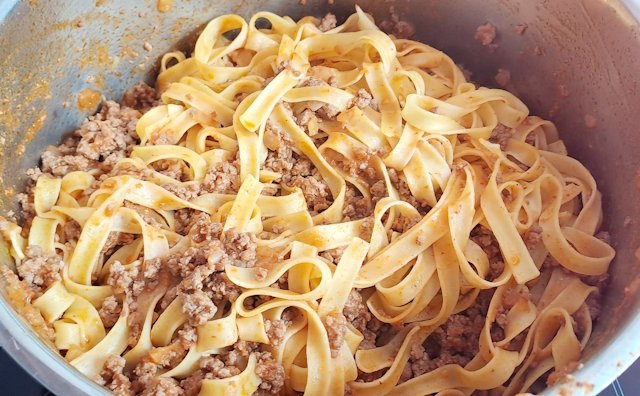 Fettuccine Boloñesa