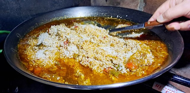 Arroz con Bacalao y Gambas