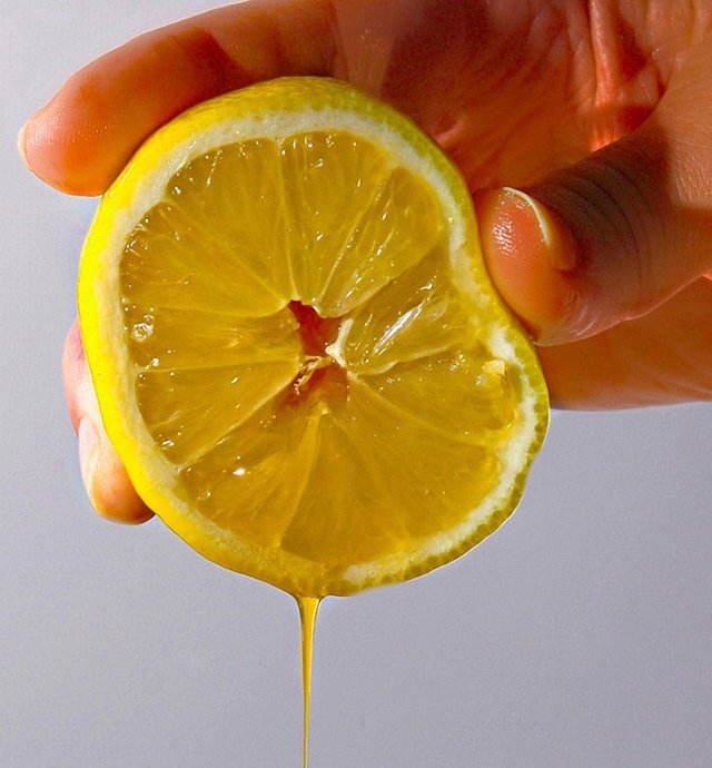 Zumo de Limón