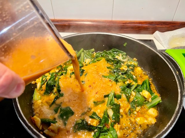 Alubias con Acelgas y Bacalao