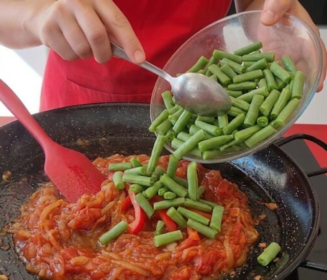 Sofrito tomate y judías verdes