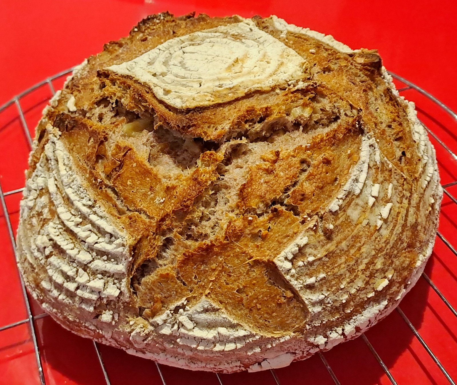 Pan Integral de Espelta con Poolish y Nueces