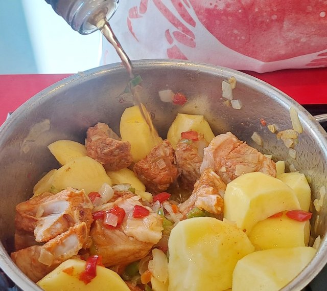 Costillas con patatas