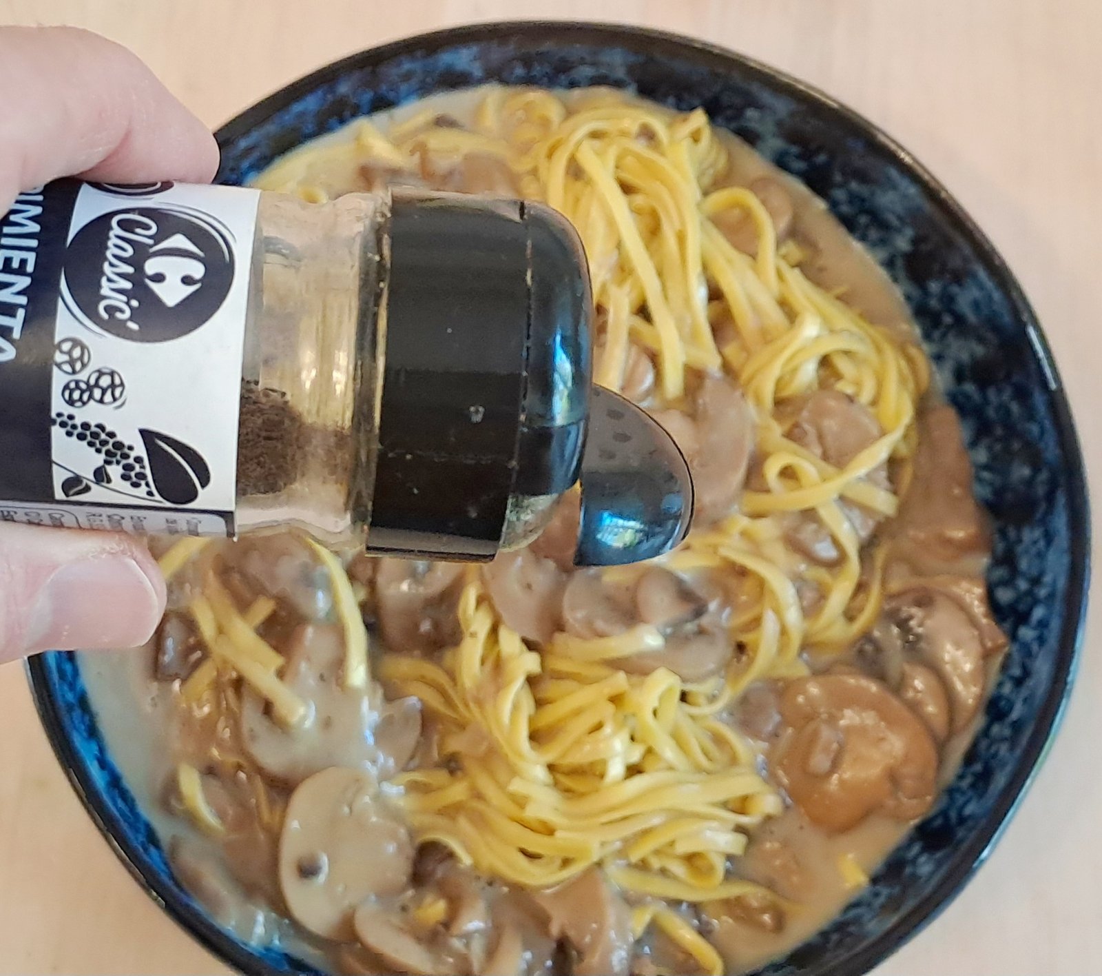 Tallarines con Salsa de Setas
