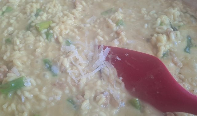 Risotto de Espárragos y Nueces