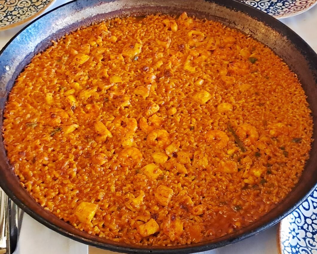 Receta Paella de Rape, Sepia y Langostinos