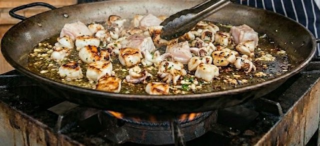 Receta Paella de Rape, Sepia y Langostinos