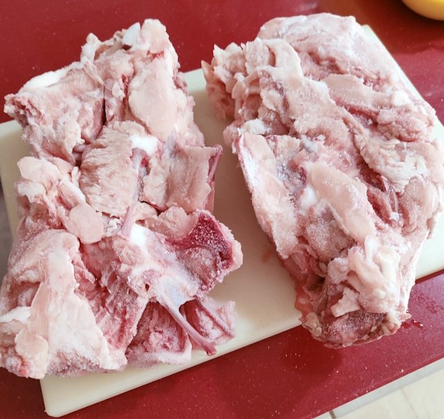 Pollo para hacer Caldo Base