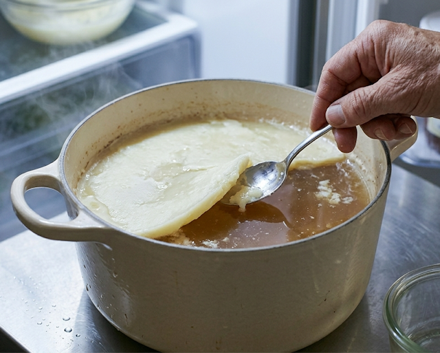 Caldo frio