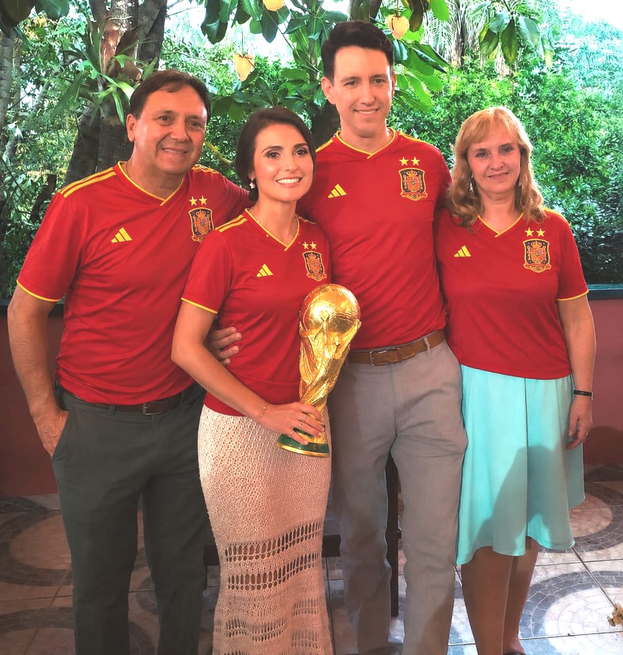 Emilio, Laura, Alberto y Rosa Carmen