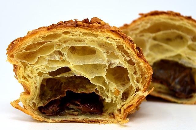 Cruasanes (Croissants) Rellenos de Crema de Chocolate